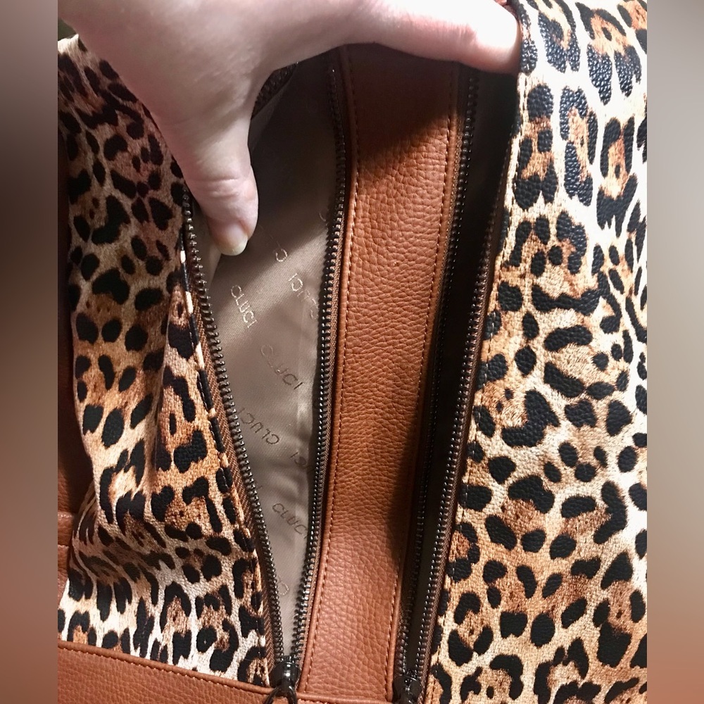 Leopard Print Backpack Purse
NEW - Picture 10 of 10